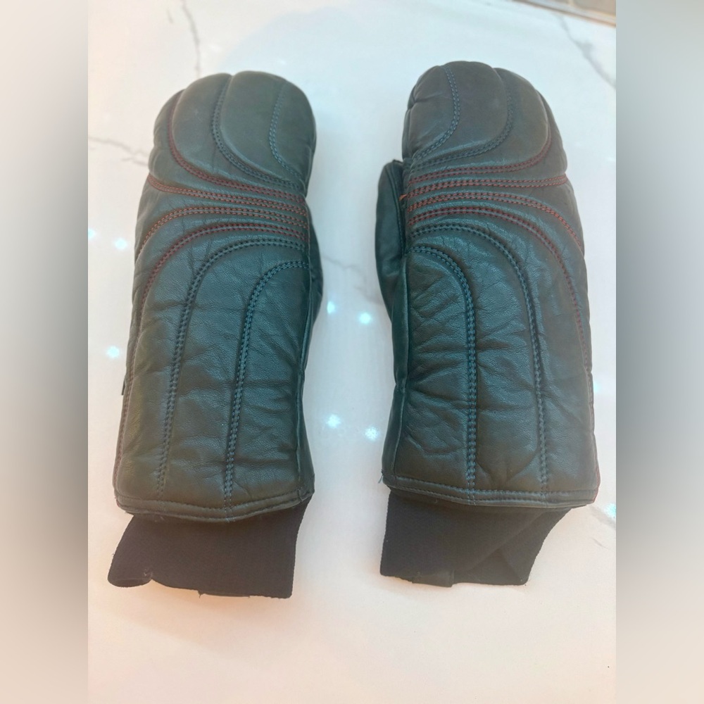 Vintage Ladies Gordini Leather Mittens- Large, Dark Navy Blue